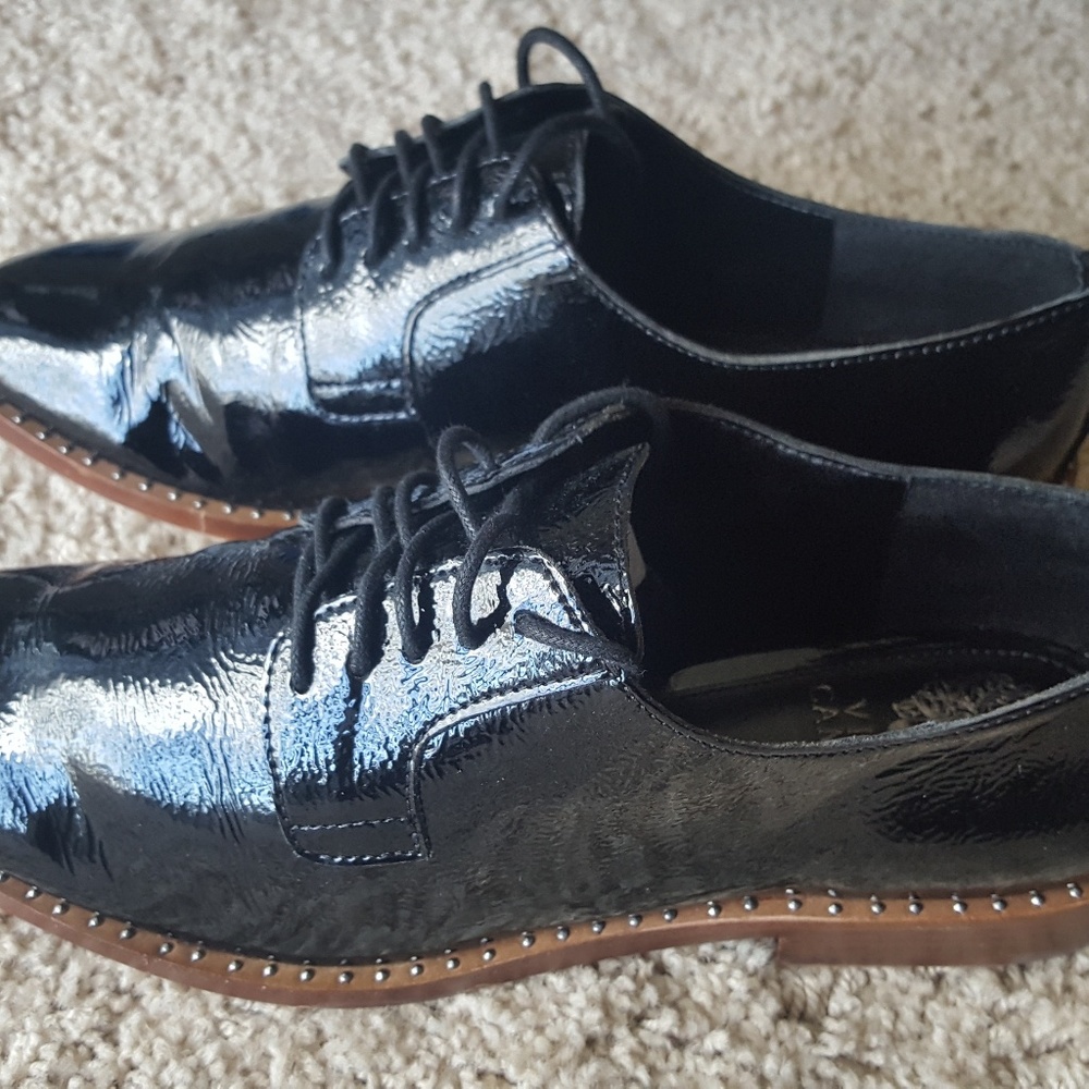 Vince Camuto Loanna Oxford